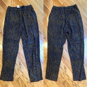 H&M High Waisted Tapered Ankle Patterned Bag Pants